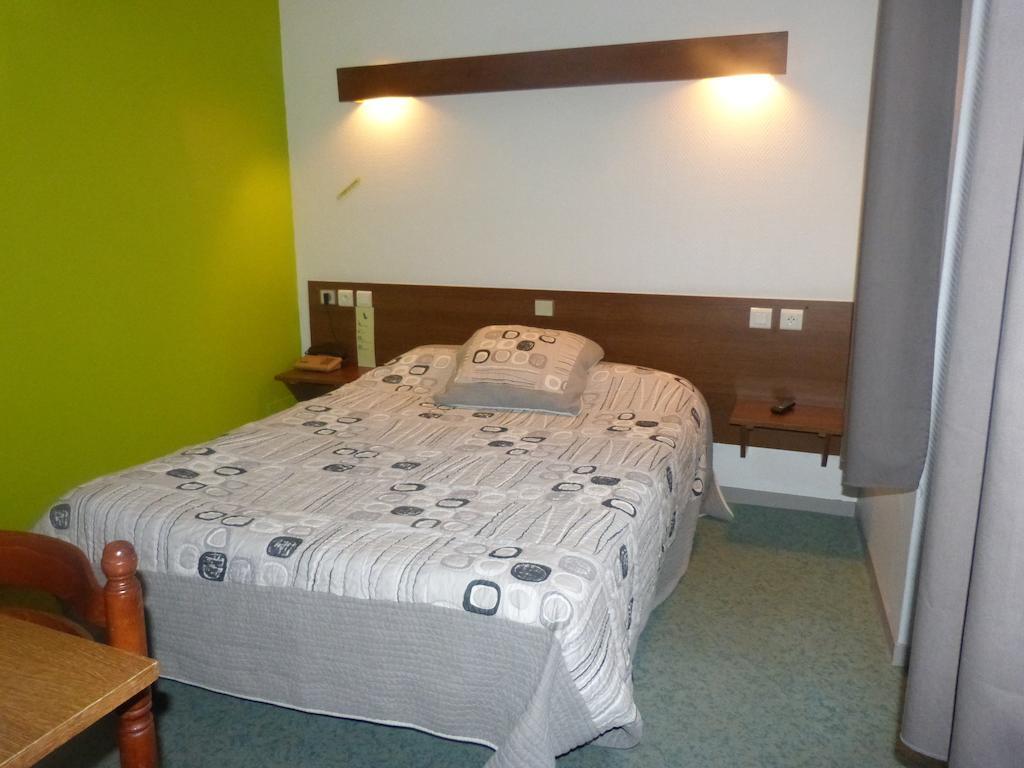 Hotel du Donjon Champlitte-et-le-Prélot Chambre photo