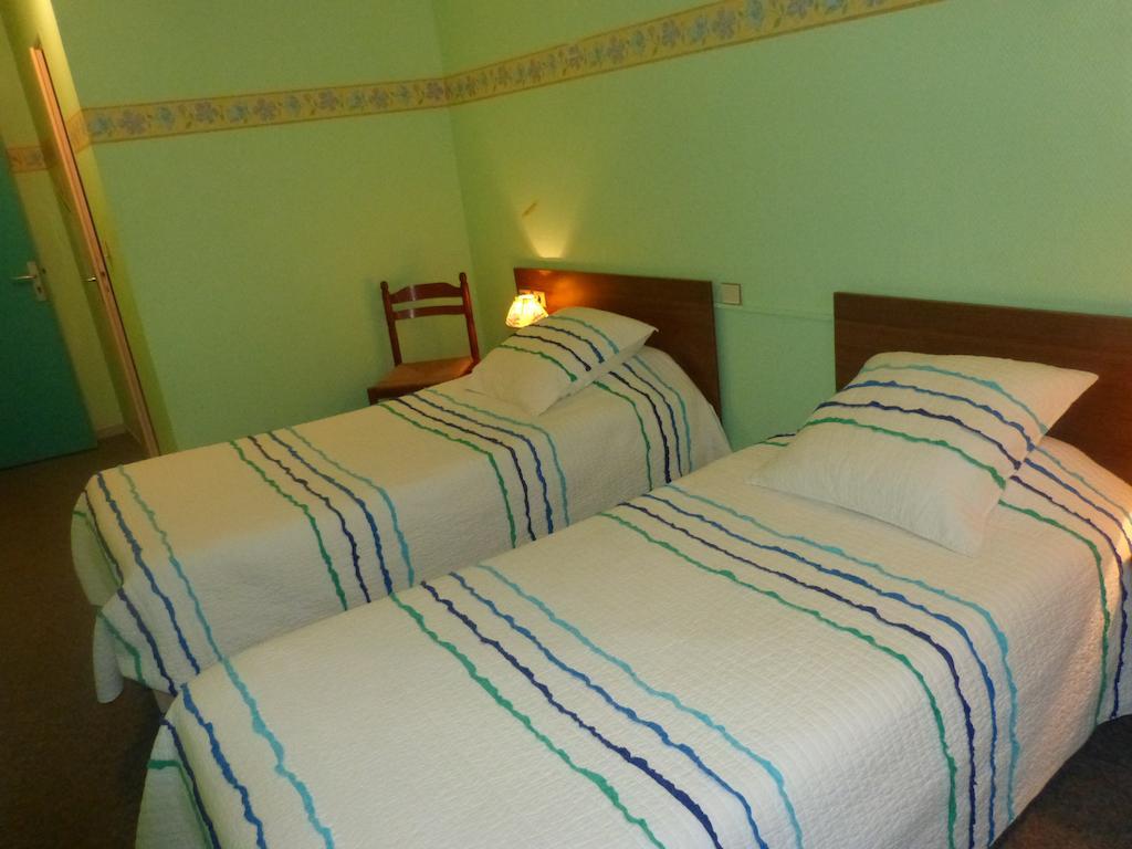 Hotel du Donjon Champlitte-et-le-Prélot Chambre photo